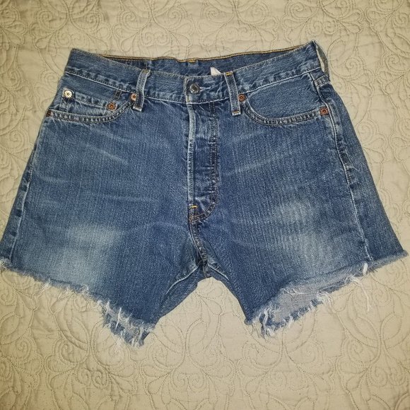 Levi's Pants - Levi's 501 button fly vintage shorts sz 30